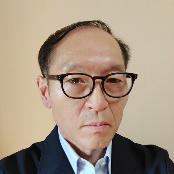 遠藤 隆一 氏
