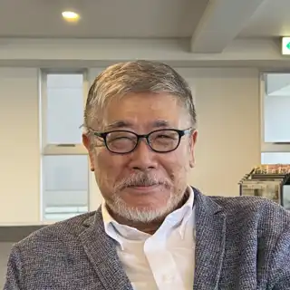 牛谷 陽一 氏